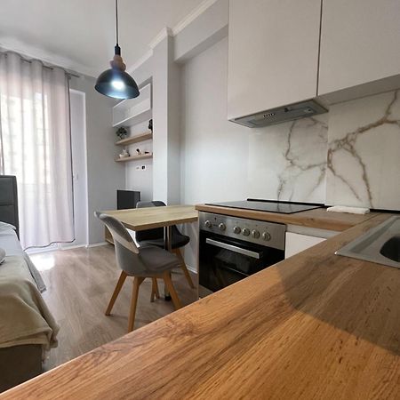 Tirana Sunshine Apartment Esterno foto