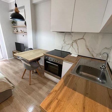 Tirana Sunshine Apartment Esterno foto