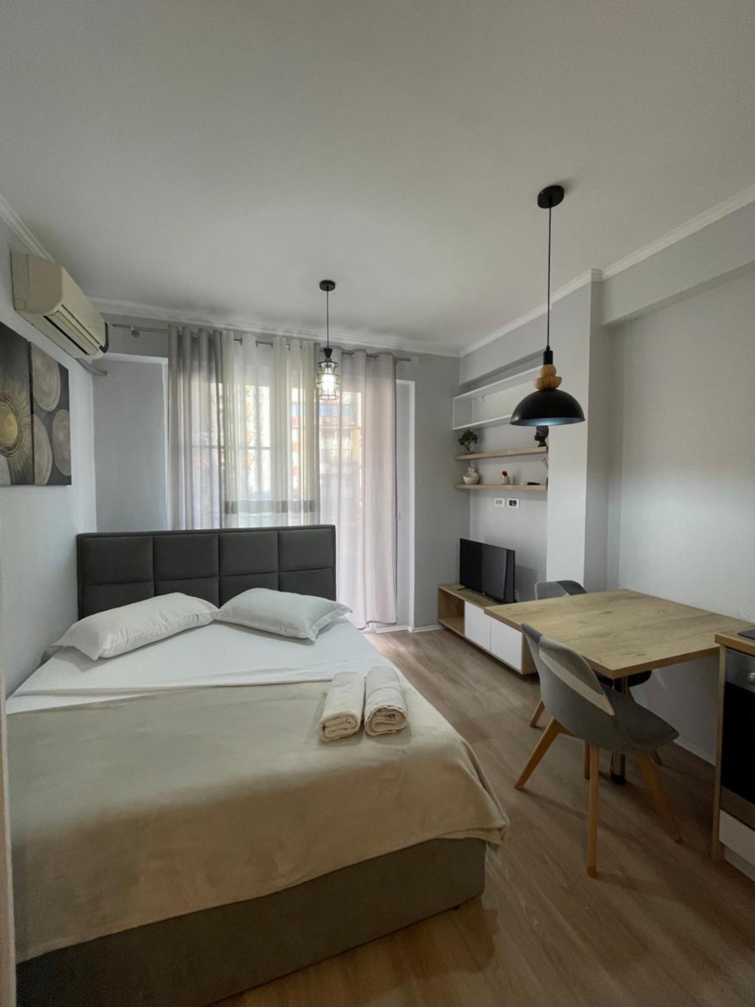 Tirana Sunshine Apartment Esterno foto